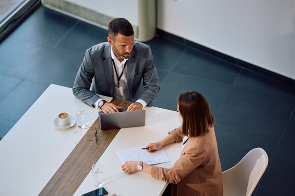 Counteroffer: the false good idea that can hinder your career